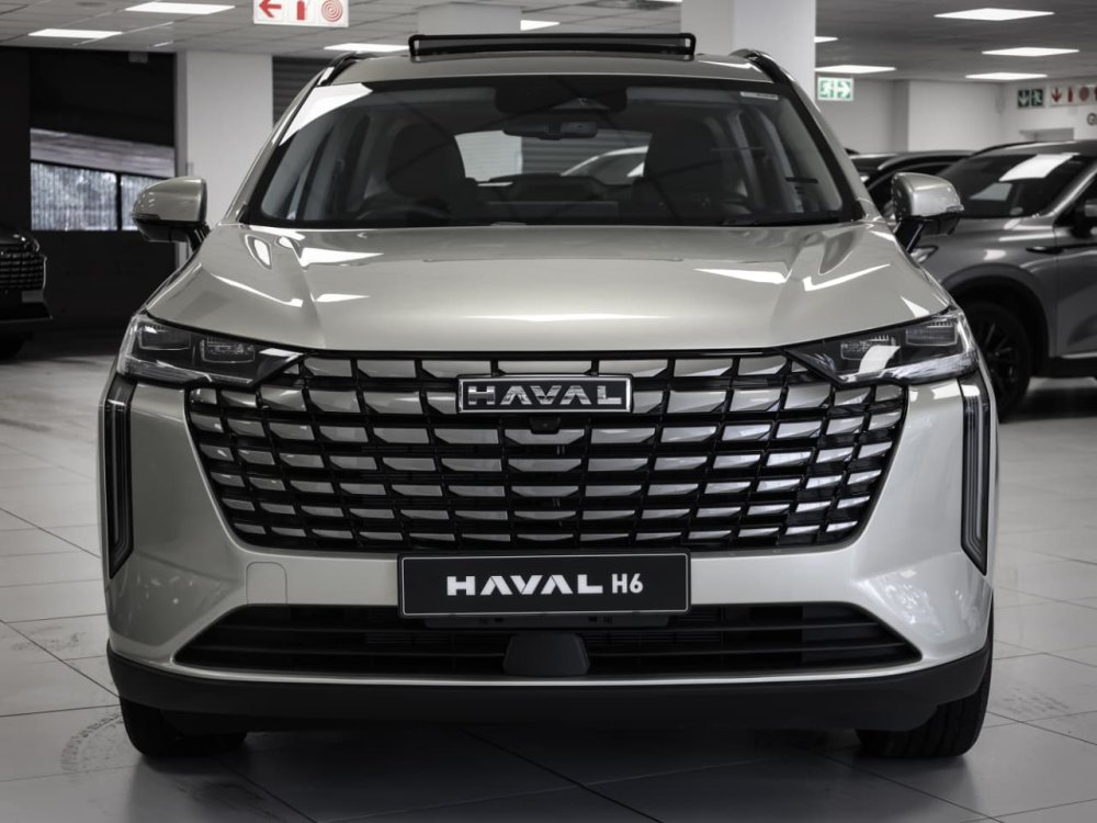 Photo 5 of 24