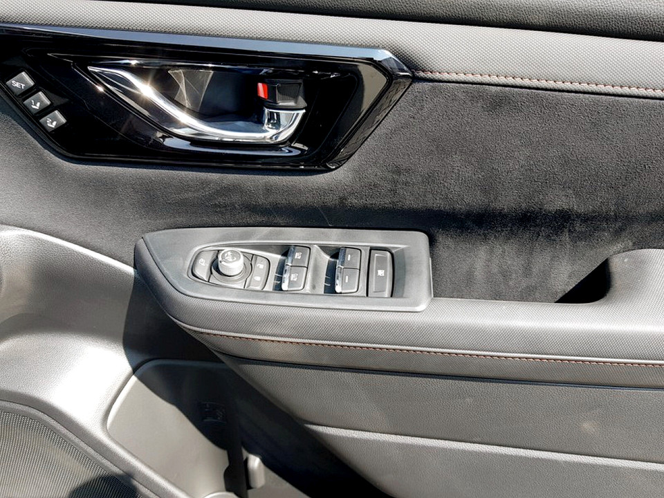 Photo 31 of 38