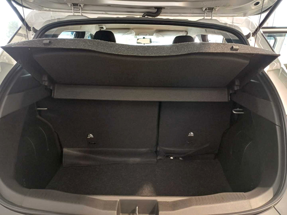 Photo 17 of 20