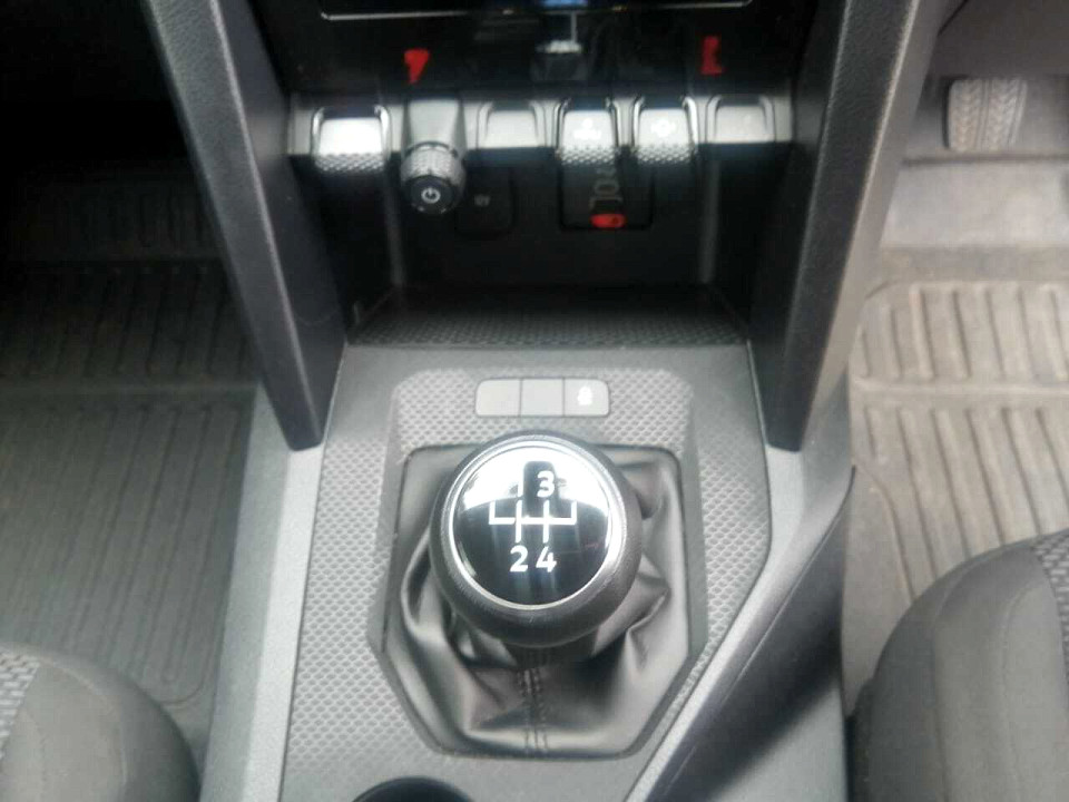 Photo 3 of 17