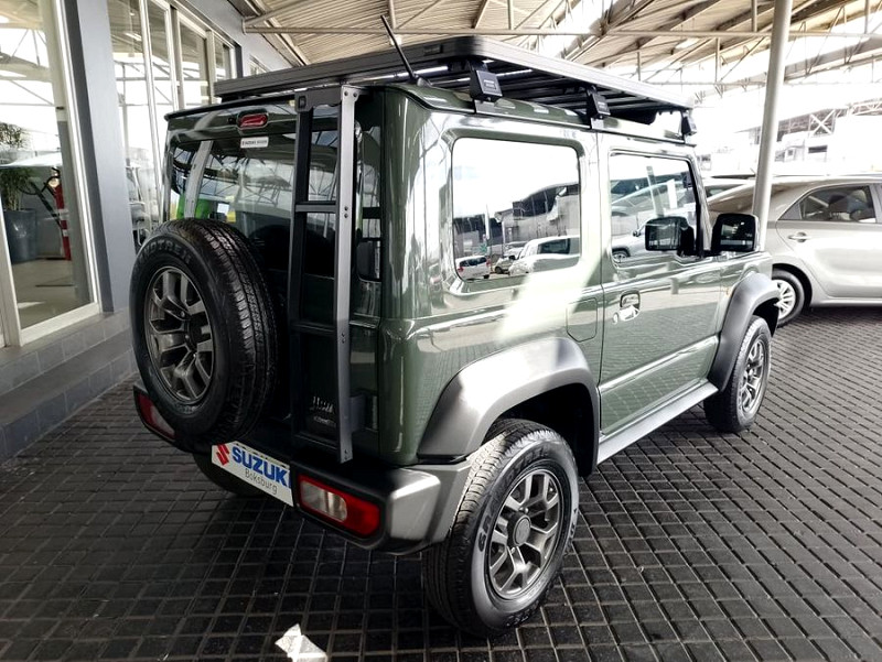 Photo 7 of 24