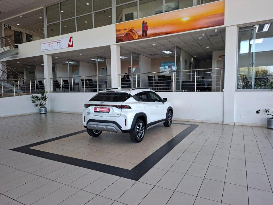 Photo 6 of 17