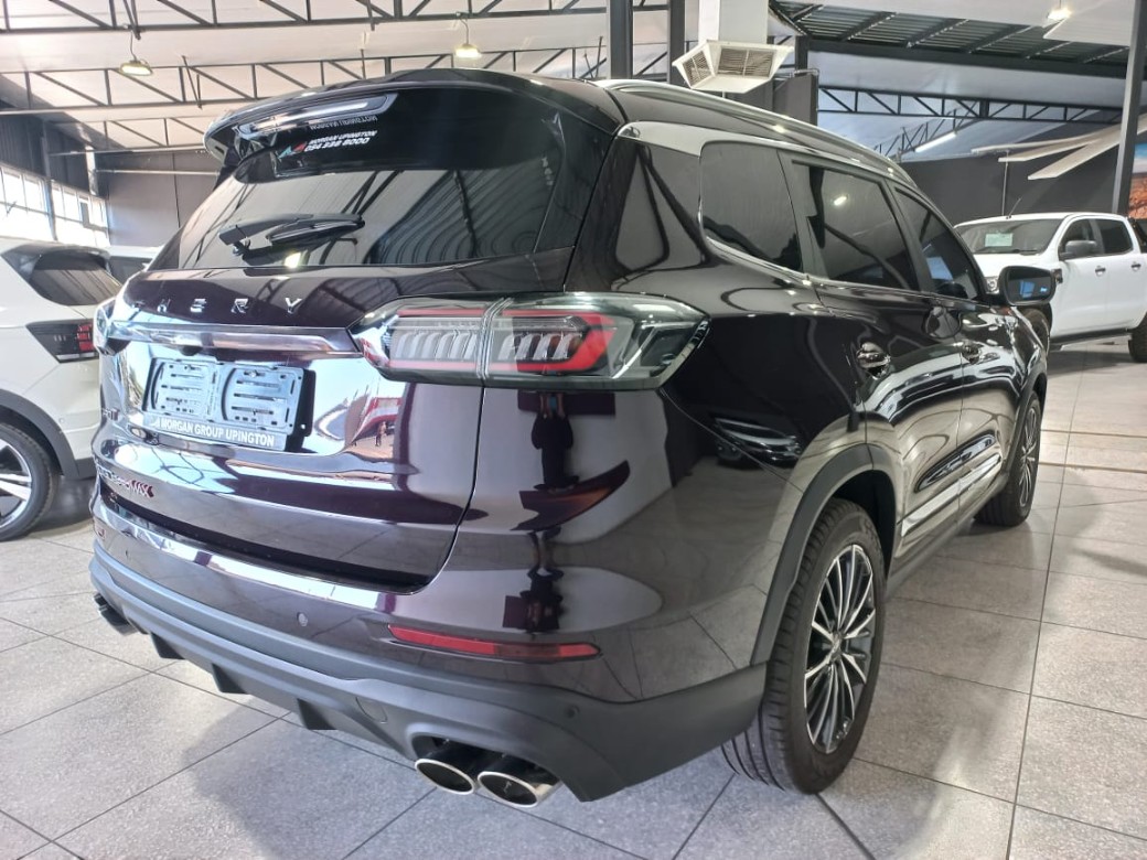 Photo 33 of 35