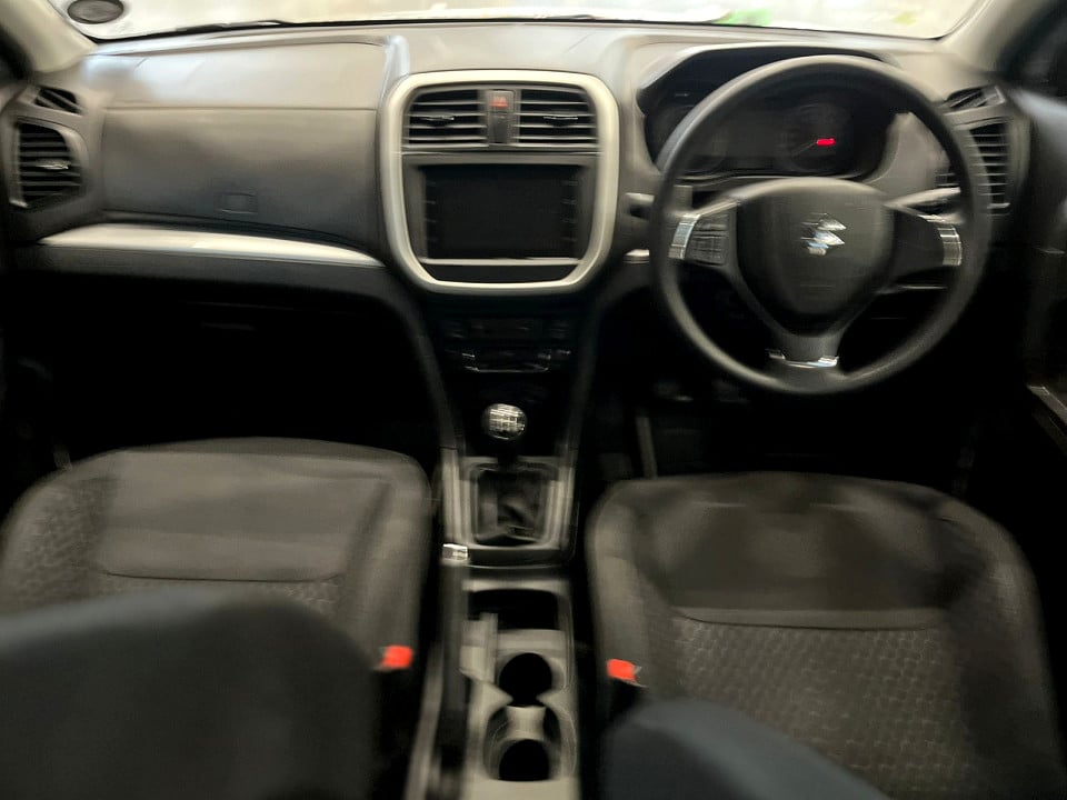Photo 10 of 16