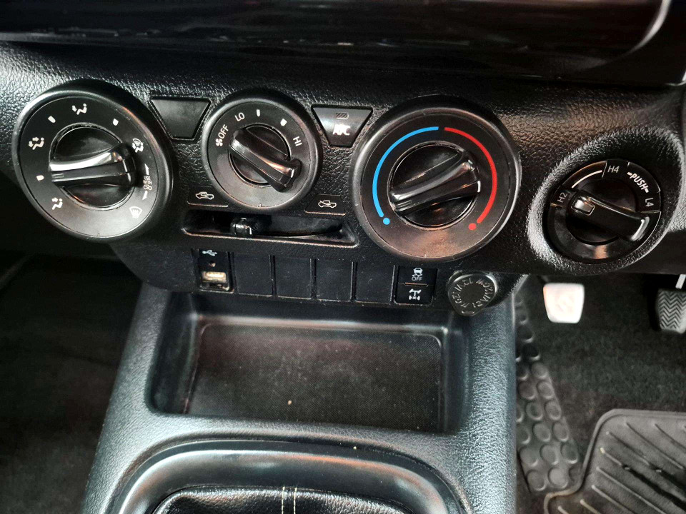 Photo 19 of 20