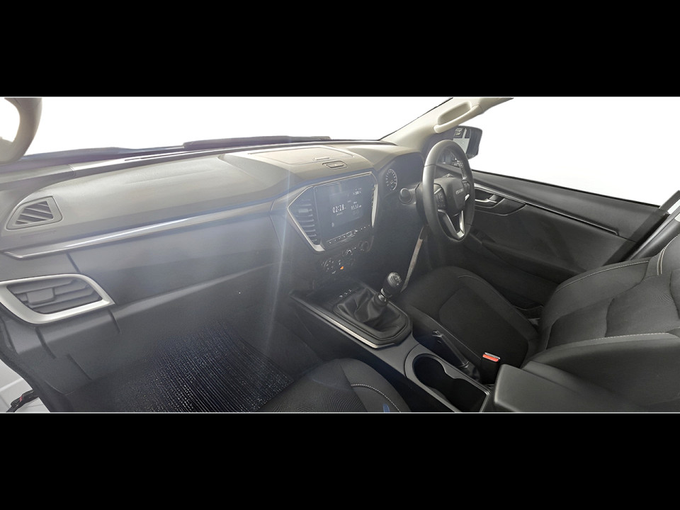 Photo 22 of 27