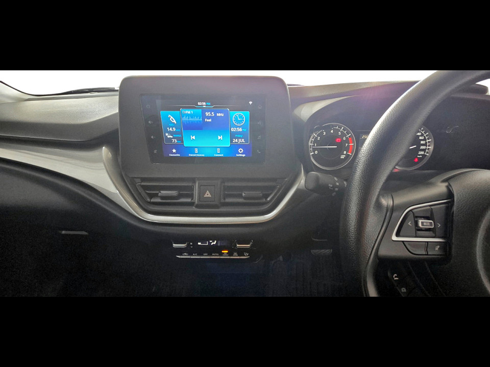 Photo 16 of 27