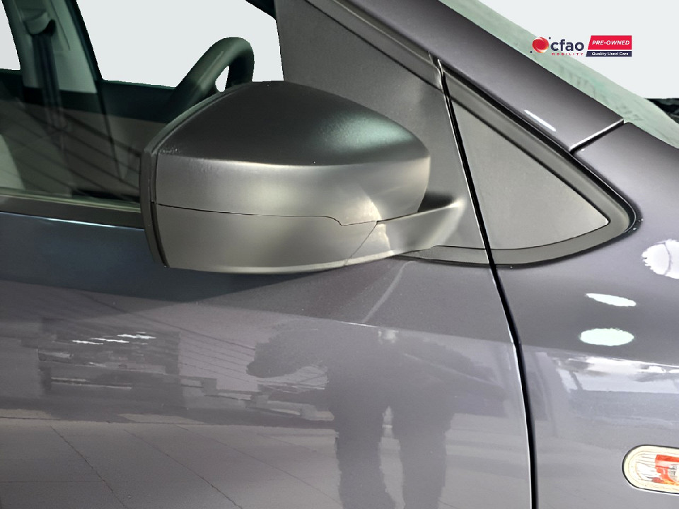 Photo 3 of 16