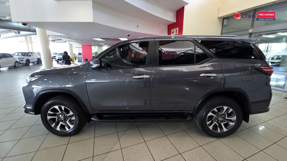Photo 11 of 14