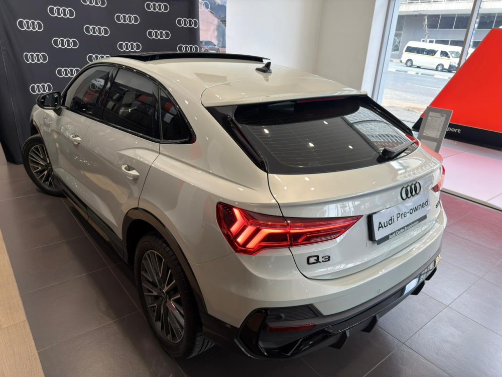 Photo 33 of 45
