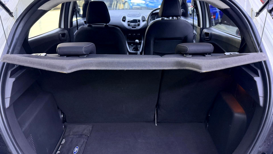 Photo 8 of 29