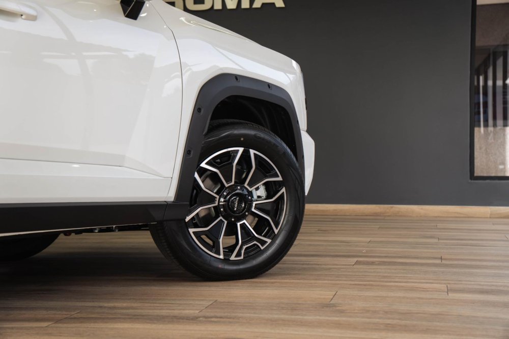 Photo 6 of 17
