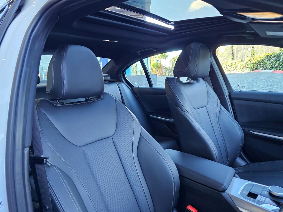 Photo 7 of 10