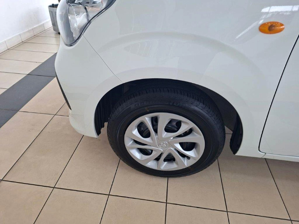 Photo 18 of 20