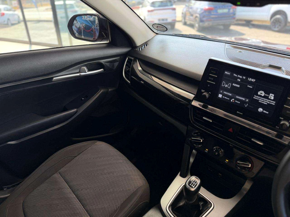 Photo 16 of 20