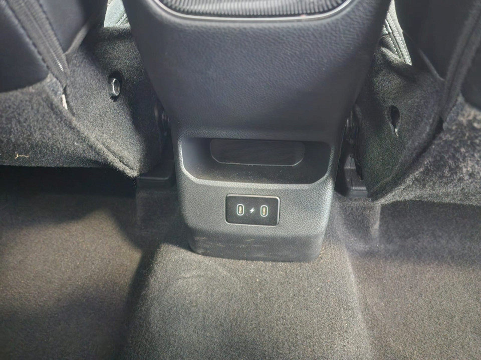 Photo 12 of 20