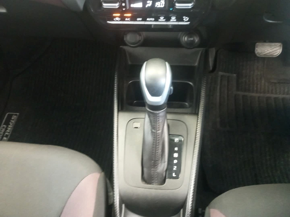 Photo 11 of 20
