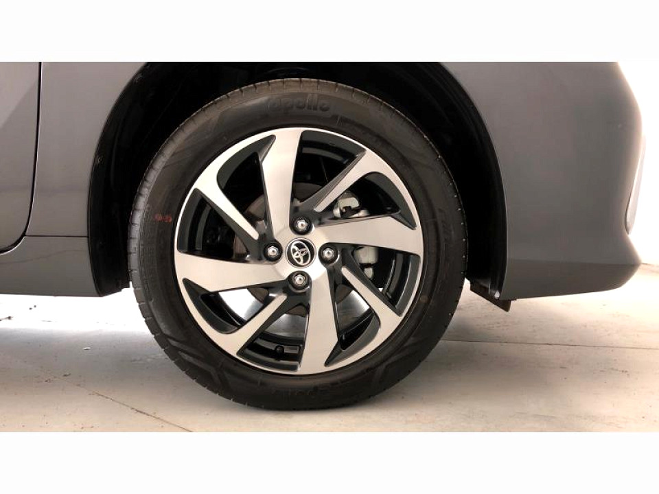 Photo 4 of 29