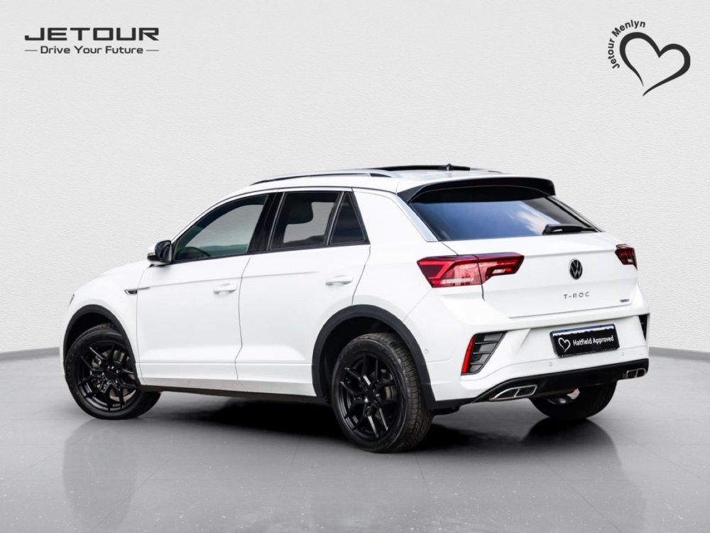 Photo 3 of 18