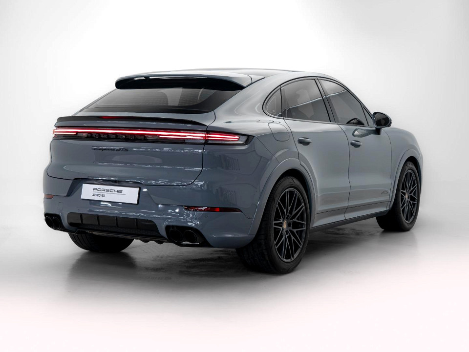 Photo 13 of 30