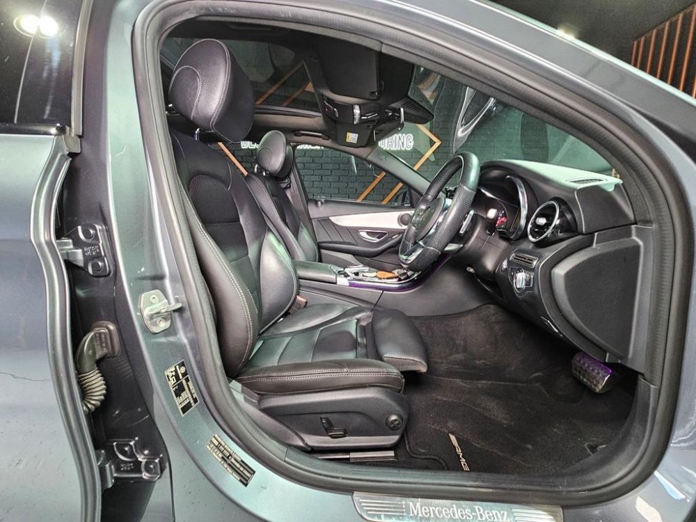 Photo 9 of 30