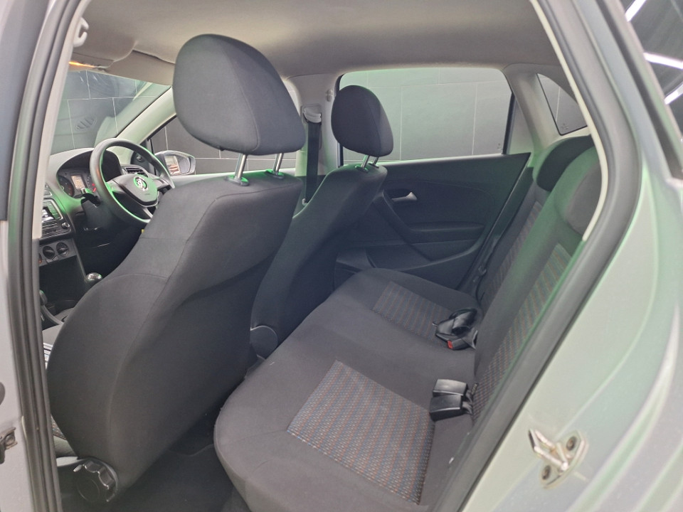 Photo 16 of 20