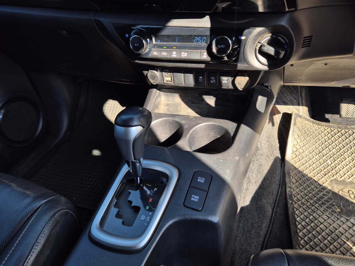 Photo 17 of 20