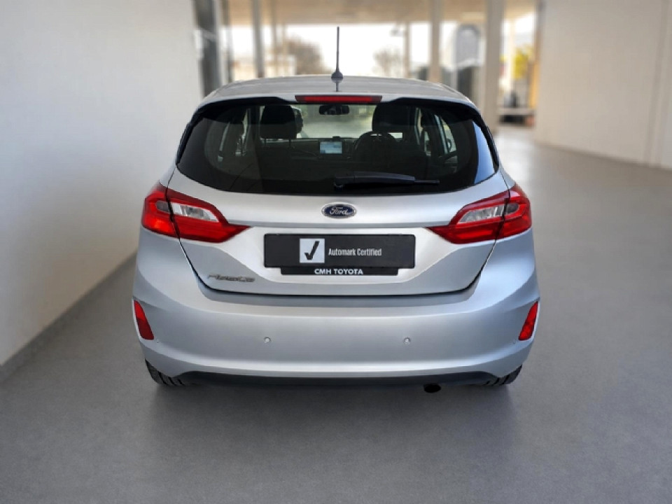 Photo 5 of 15