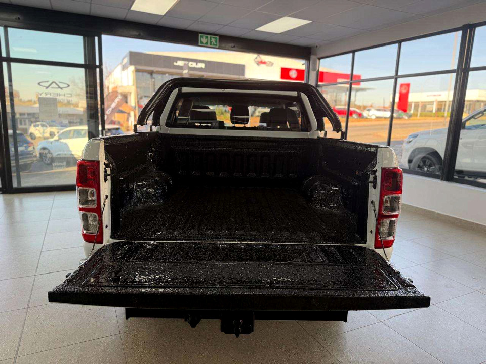 Photo 9 of 20