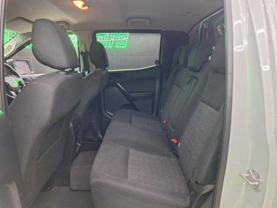Photo 18 of 20
