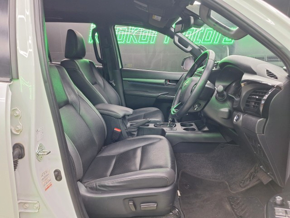 Photo 15 of 20