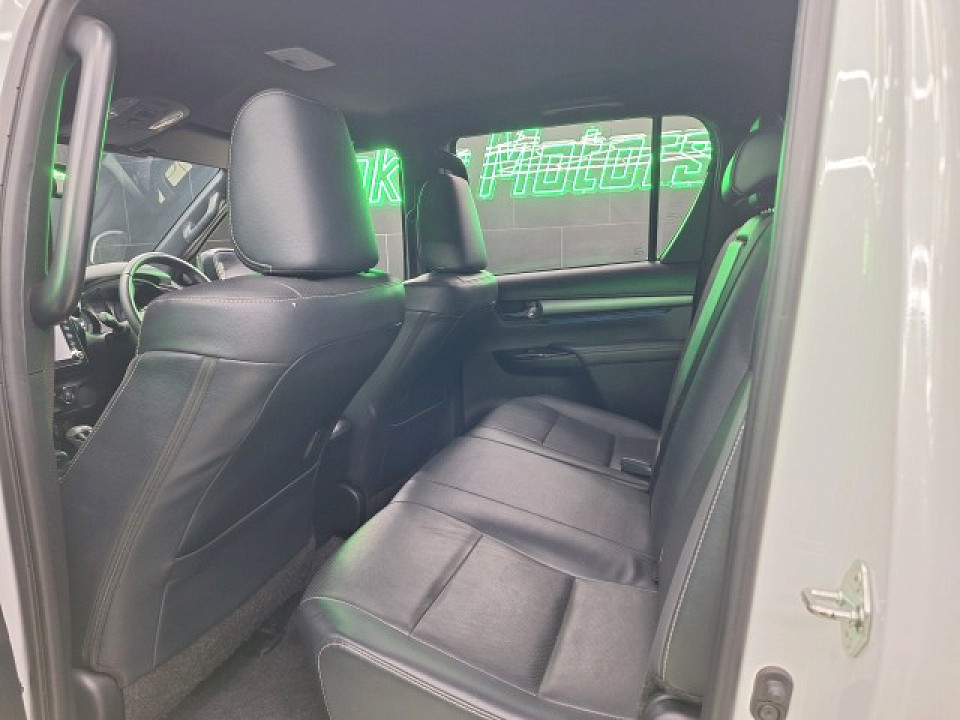 Photo 18 of 20