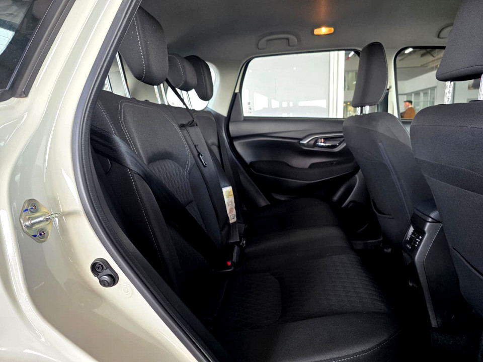Photo 17 of 21