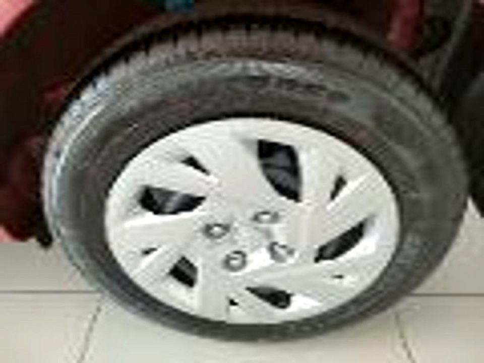 Photo 10 of 16