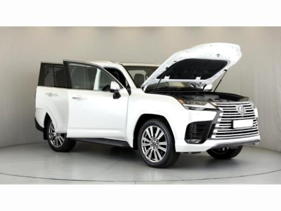 Photo 9 of 28