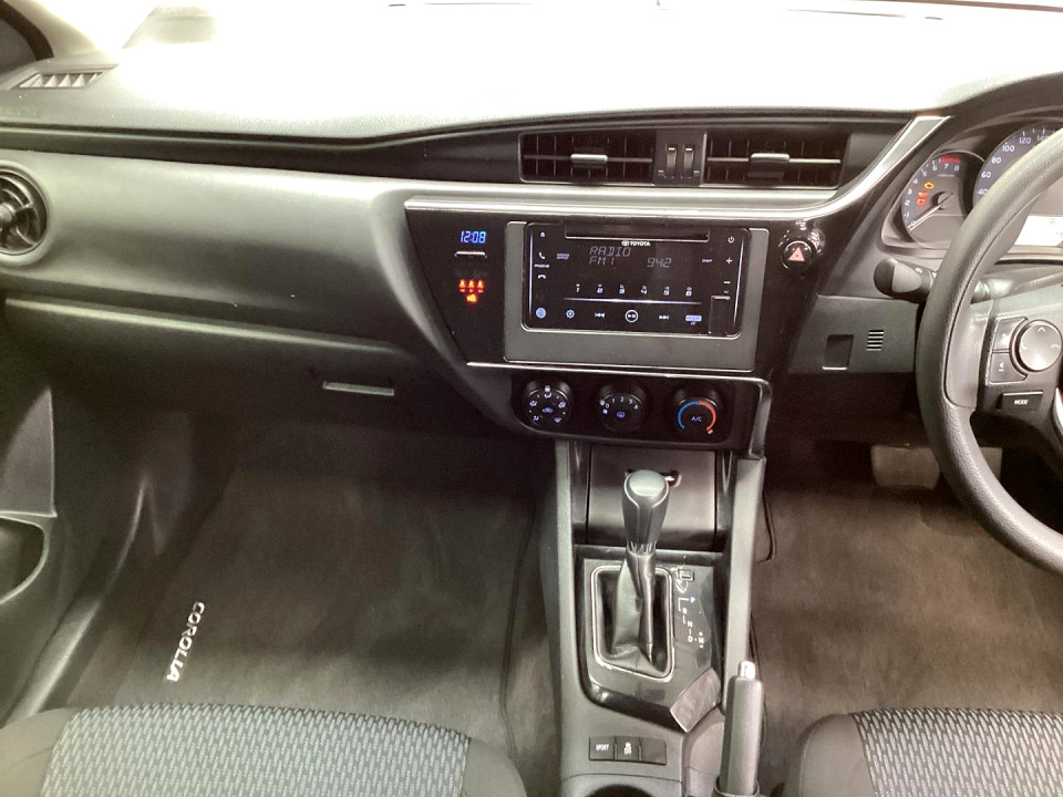 Photo 16 of 24