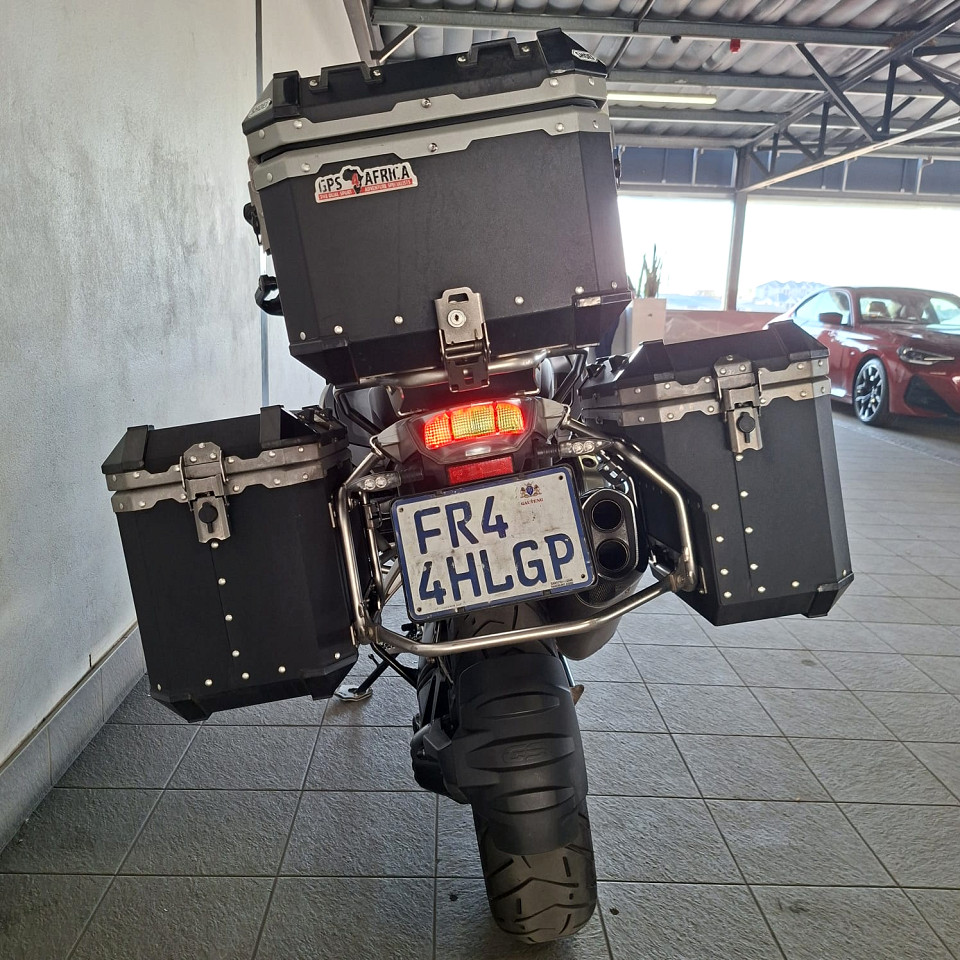 Photo 6 of 9