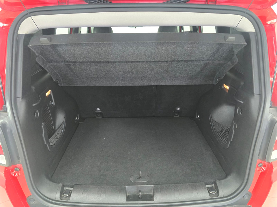 Photo 19 of 22