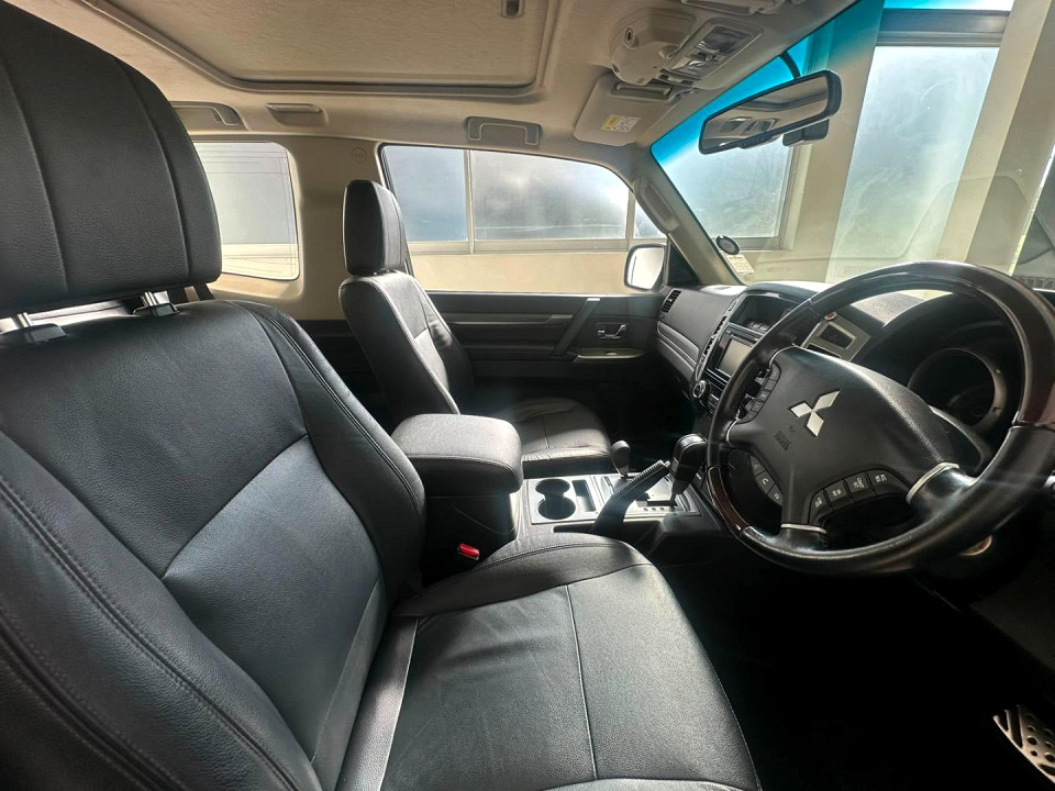 Photo 8 of 21