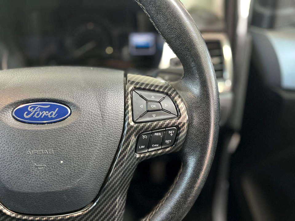 Photo 18 of 20