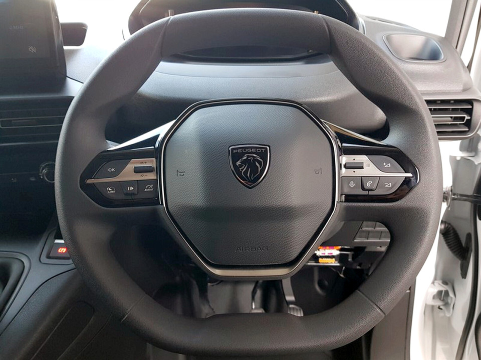 Photo 17 of 19