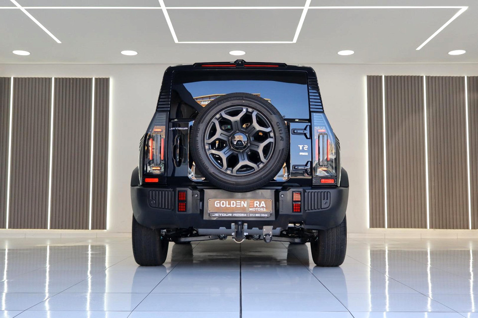 Photo 8 of 20