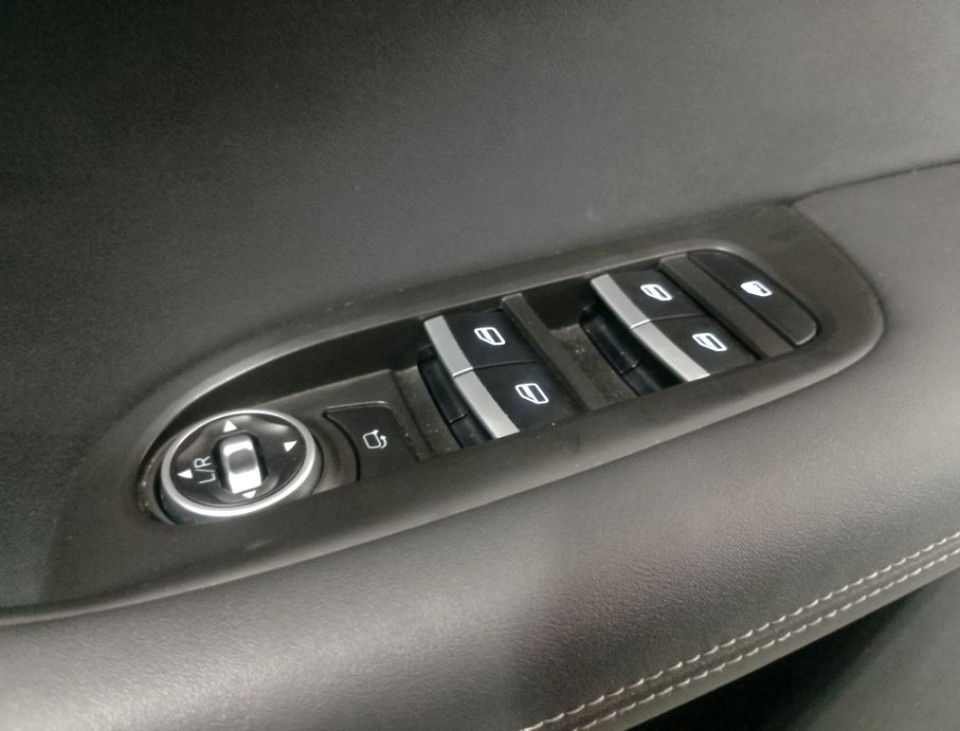 Photo 12 of 20