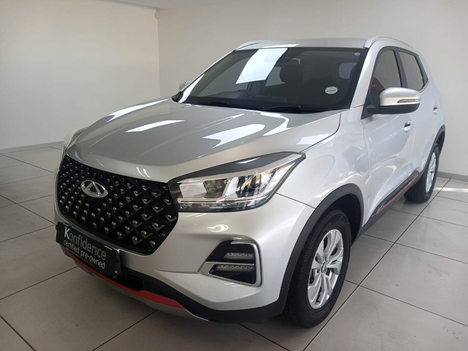 Photo 3 of 24