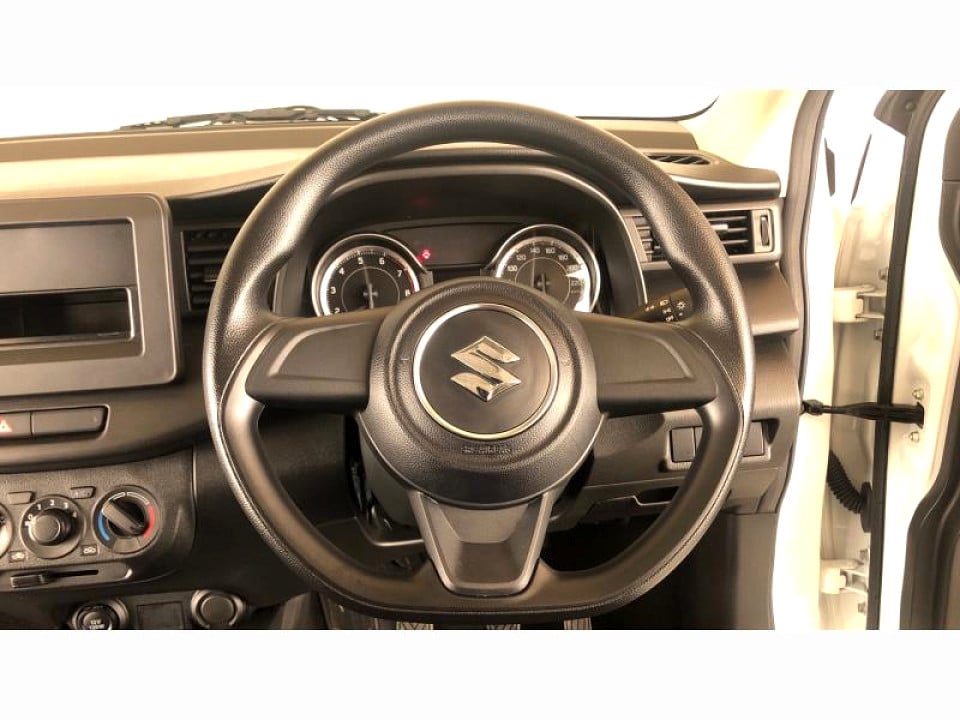 Photo 26 of 28