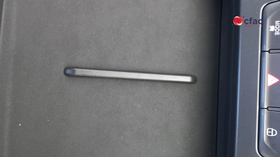 Photo 19 of 25