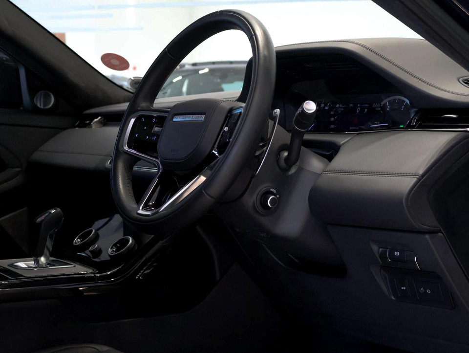 Photo 19 of 28