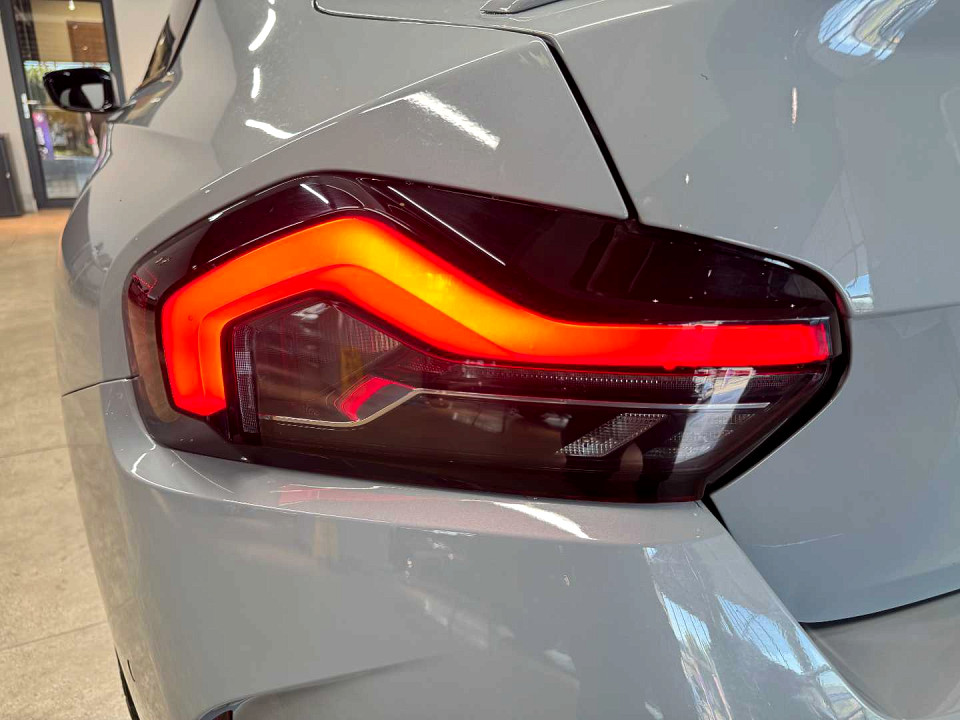 Photo 6 of 21