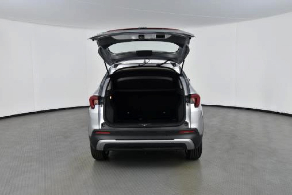 Photo 6 of 23