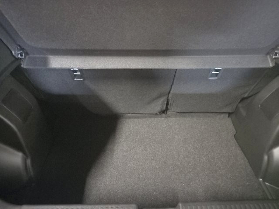 Photo 7 of 23